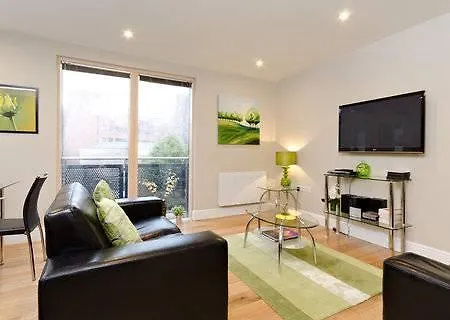 Hotel Hamilton Court From Your 4*